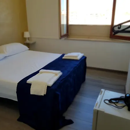 La Maison Corso Roma Guest house *